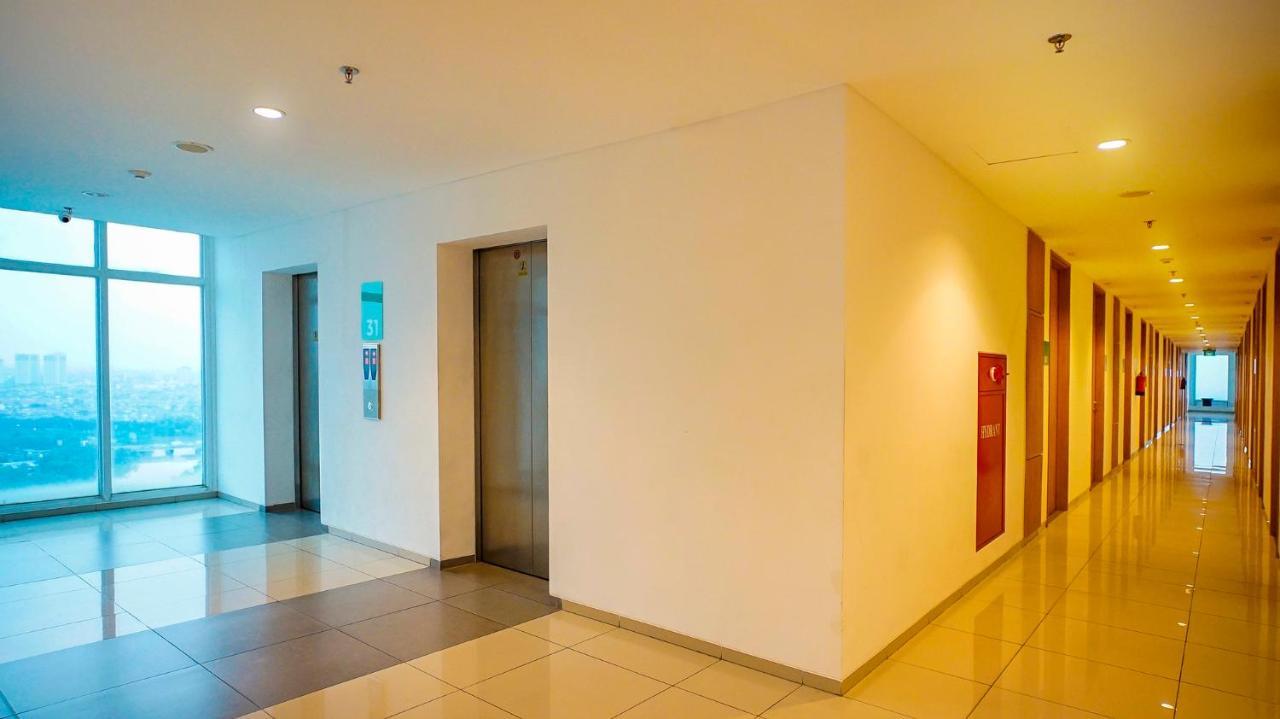 Ventura Room At Treepark City Tangerang Kültér fotó